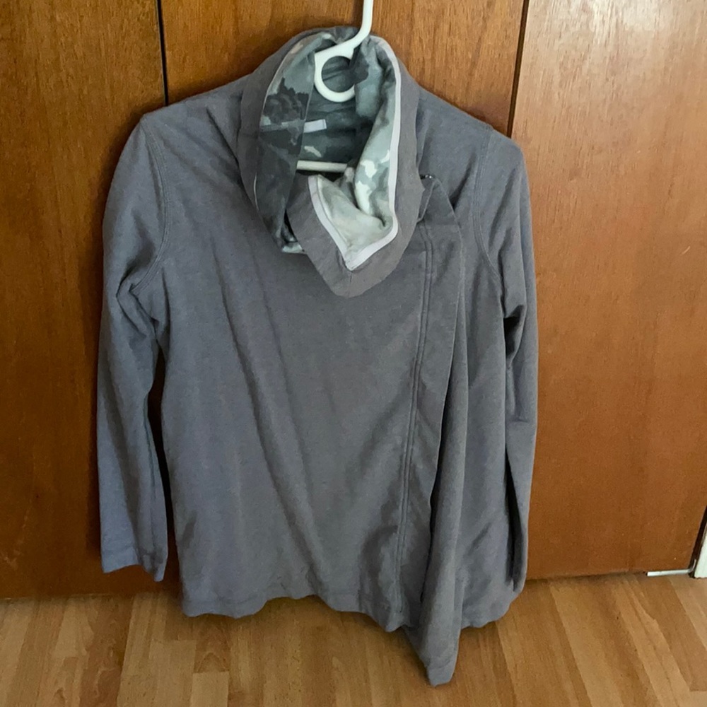 Lululemon Savasana wrap